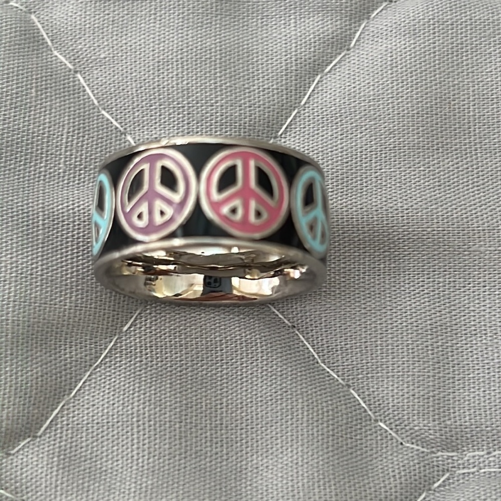 Coach Peace Ring - Picture 11 of 11
